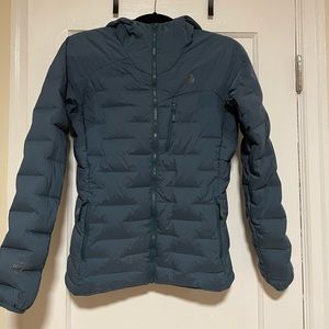 Women’s mountain hardware down jacket - teal